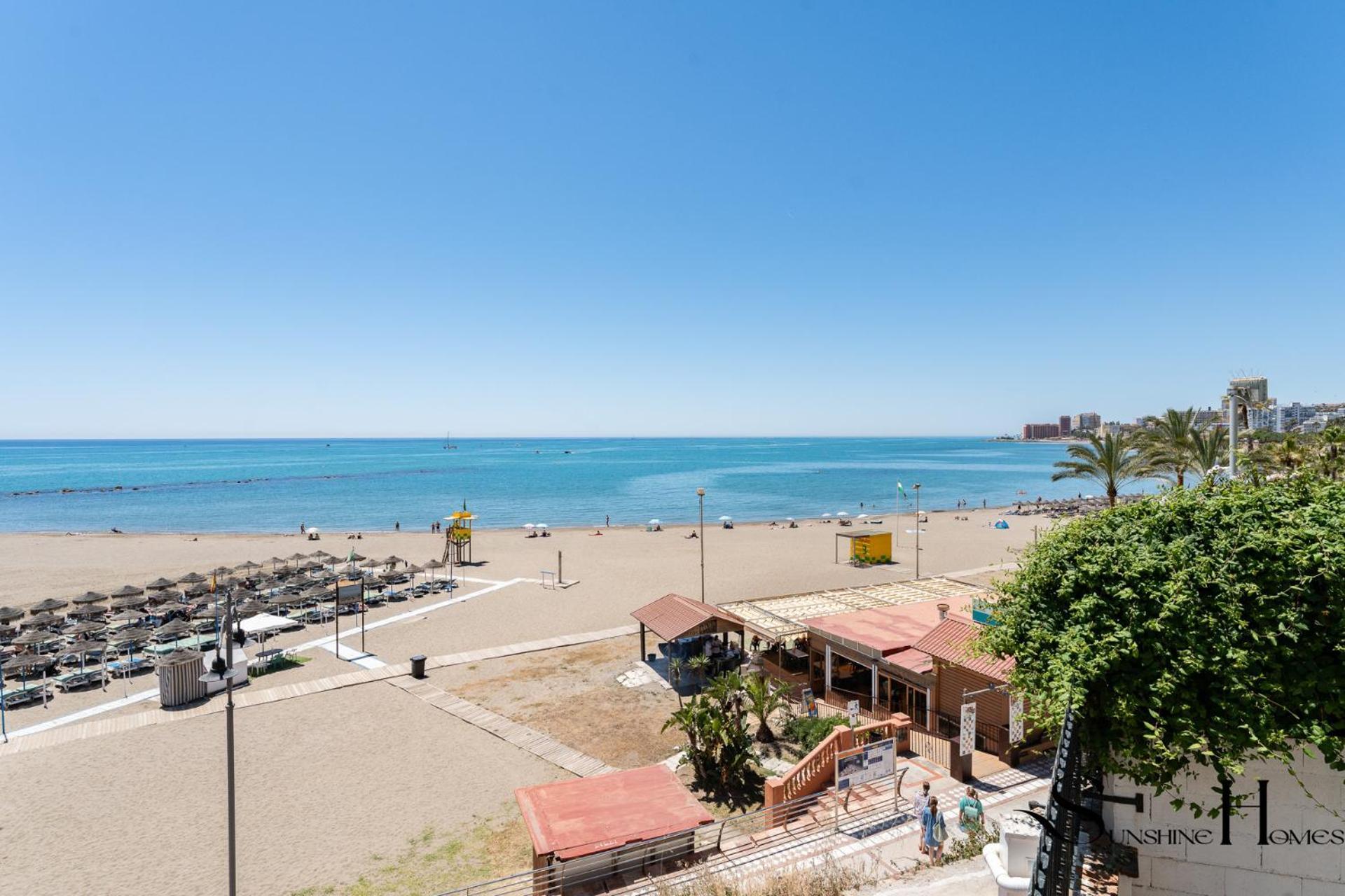 Living On The , First Line + Big Terrace Views Apartamento Benalmádena